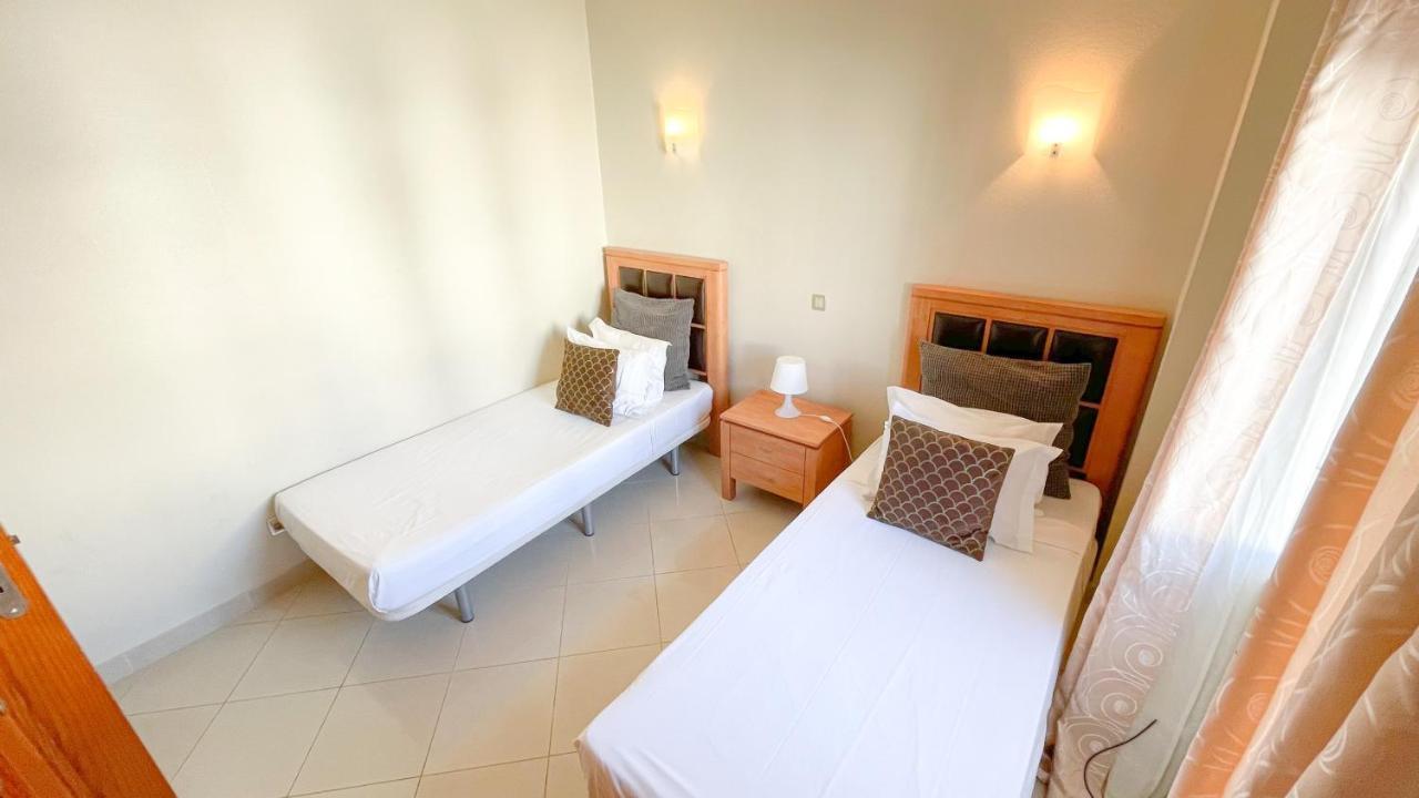 Villa Gabriel By Sunny Deluxe Albufeira Esterno foto